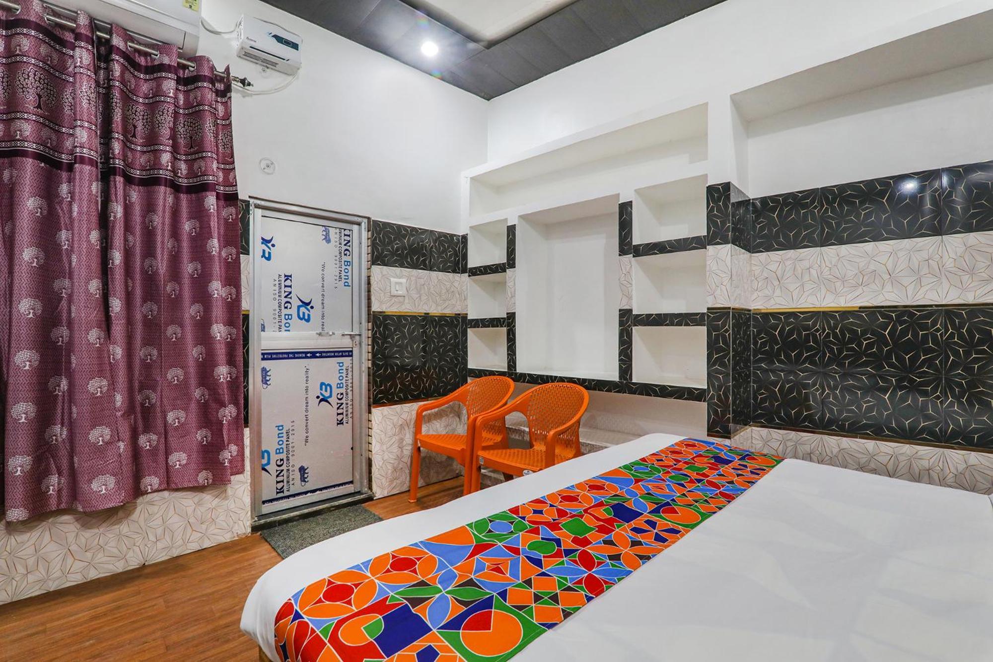 Fabexpress Milan Palace Ayodhya Exterior foto