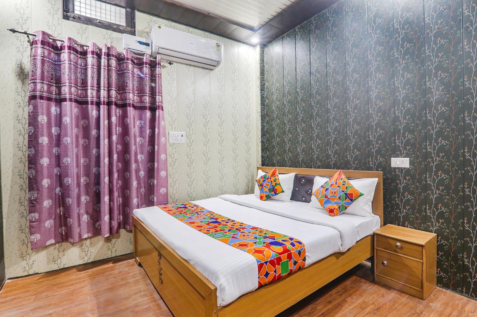 Fabexpress Milan Palace Ayodhya Exterior foto